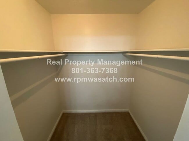 Building Photo - 4722 Xanadu Cir