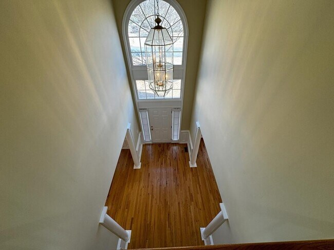 Building Photo - 2620 Springmonte Pl