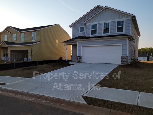 Building Photo - 833 Royal Red Ct