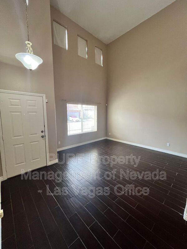 Building Photo - 5308 Las Cruces Heights St