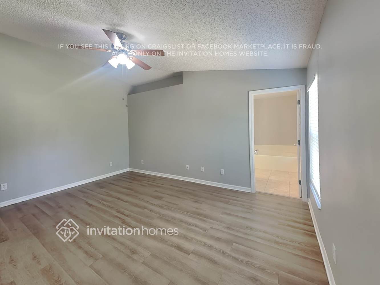 Building Photo - 4860 Manchester Dr
