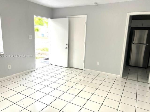 Building Photo - 504 N 57th Ave