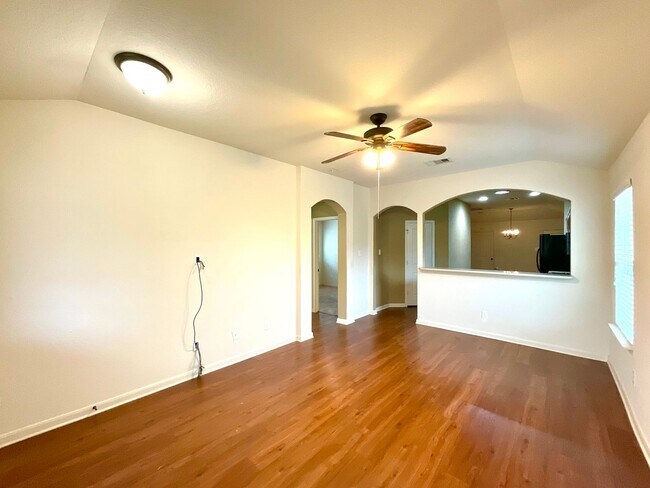 Building Photo - *COMING SOON* Charming 3-Bedroom Home in Prime New Braunfels Location!