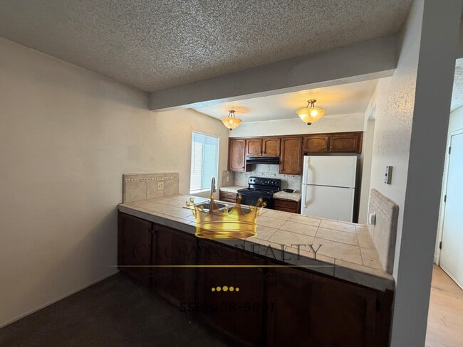 Building Photo - 2731 W Mission Ct