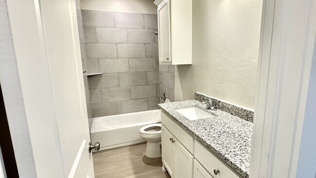 Building Photo - Beautiful Brand New 3-Bedroom Home in Coun...