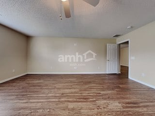 Building Photo - 1023 Deerberry Rd
