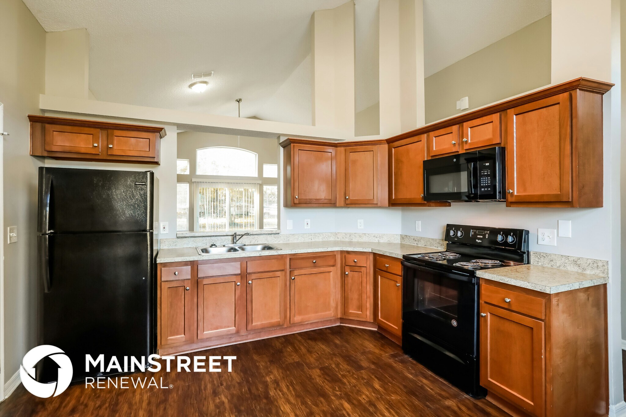 Building Photo - 7650 Dover Cliff Dr S