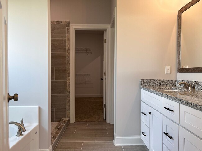 Building Photo - New Home in the Cottages at Blue Ridge