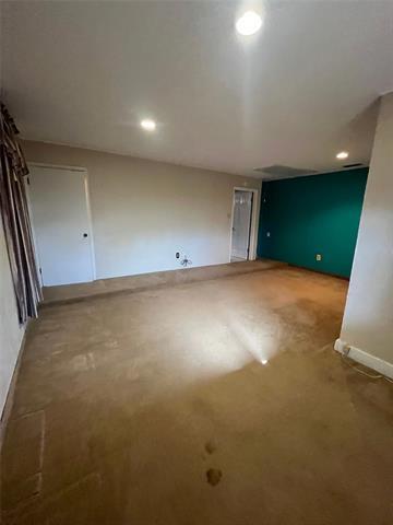 Building Photo - 3218 Santa Monica Dr