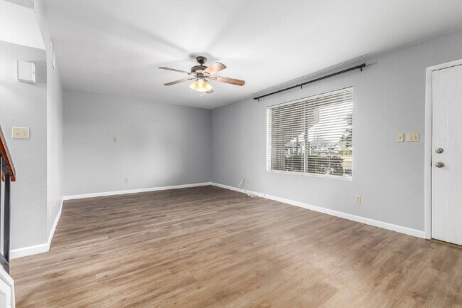 Building Photo - 8225 N Central Ave