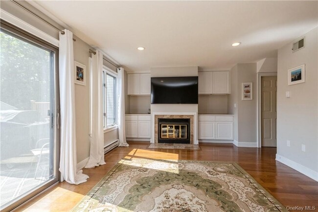 Building Photo - 29 Krystal Dr