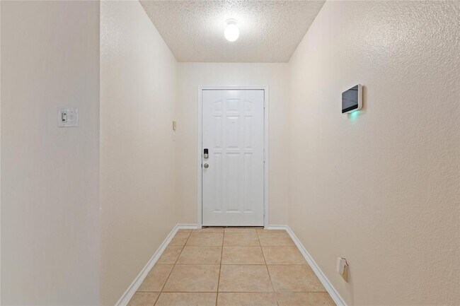 Building Photo - 809 Betterman Dr