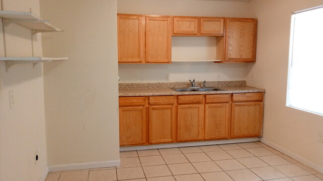 Building Photo - Save big money on this nice 2BR home!