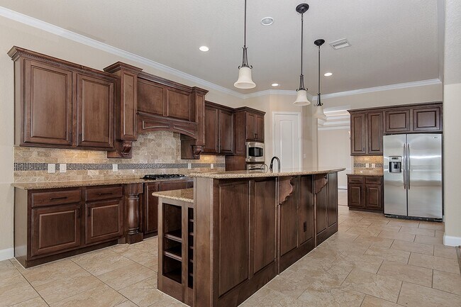 Building Photo - 7 Prism Point Place