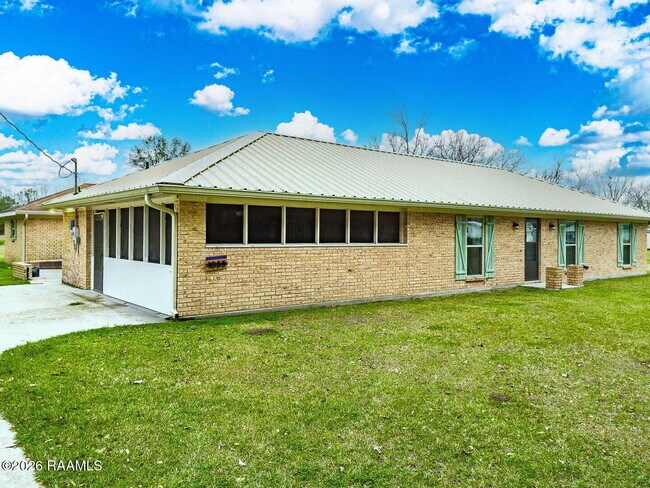 Building Photo - 1055 Eddie Ray Rd