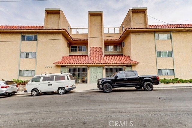Building Photo - 2910 S Peck Ave