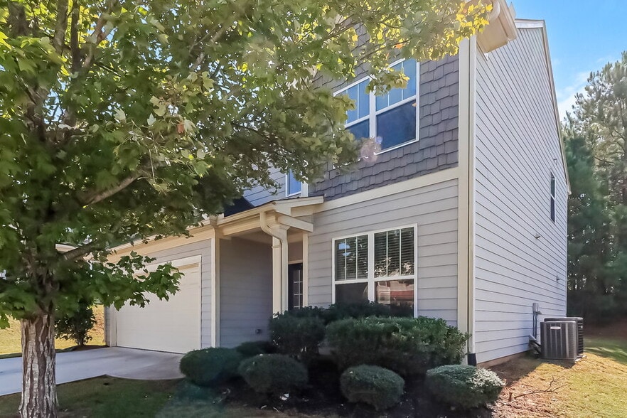 Building Photo - 360 Darbys Run Ct
