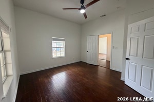 Building Photo - 123 Park Ct