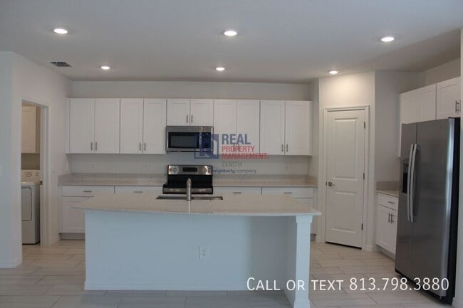 Building Photo - 11571 Radiant Shr Lp
