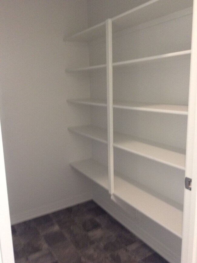 Building Photo - 26389 Valencia Wy