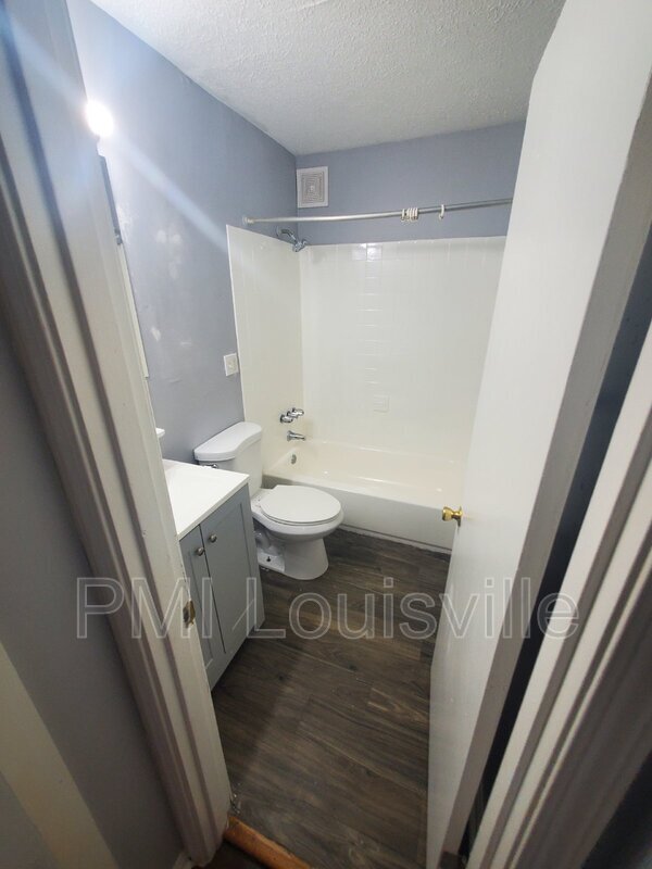 Building Photo - 5511 Yucca Ln