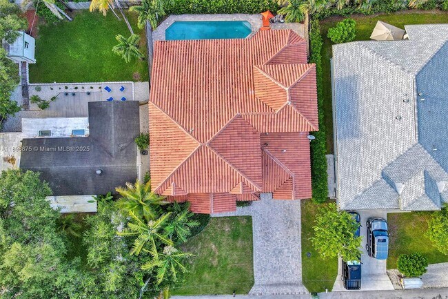 Building Photo - 1207 SW 21st St