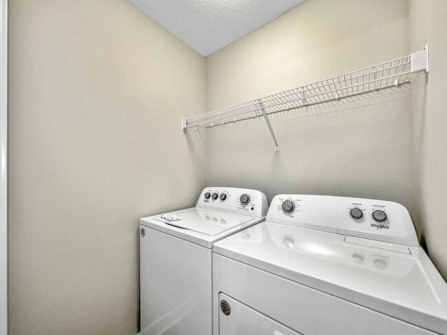 Building Photo - Luxury New Construction Townhome with Attached 2 Car Garage!