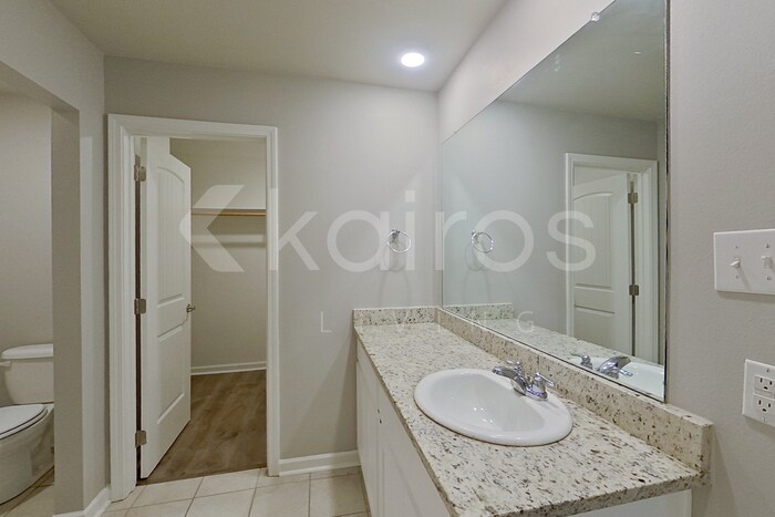 Building Photo - 126 Yardley Ct