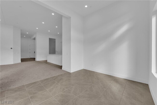 Building Photo - 11049 Concord Vly Dr