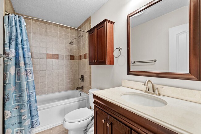 Building Photo - All Inclusive Winter Rental Single Family ...