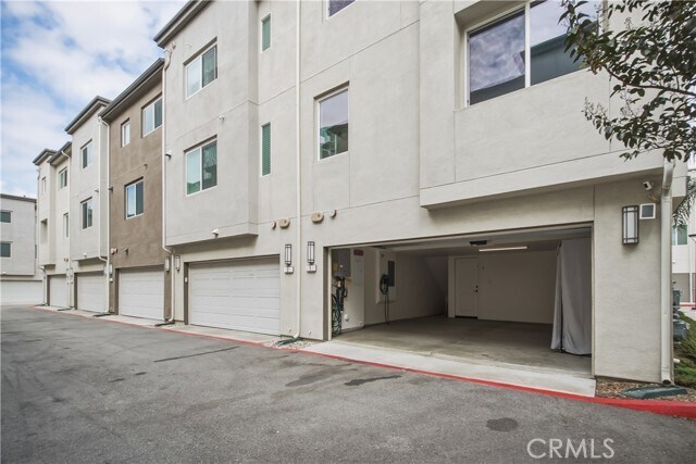 Building Photo - 14051 Diamond Ln