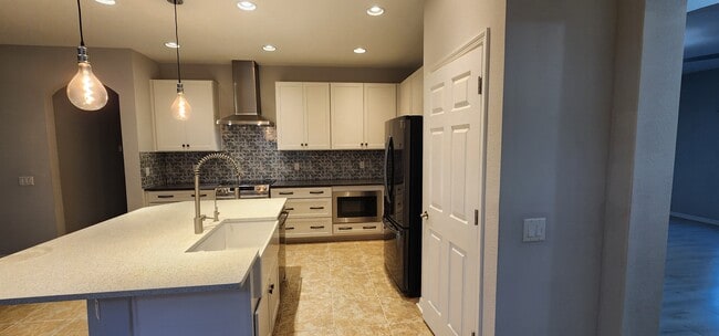 Building Photo - 19376 Blossom Vine Ln