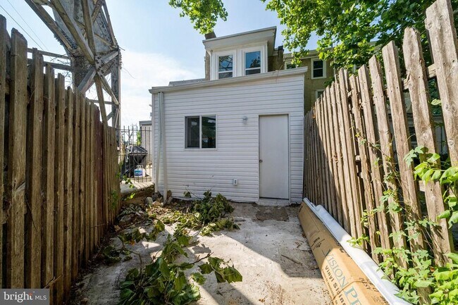 Building Photo - 3521 Indian Queen Ln