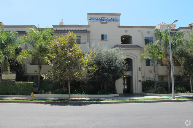 Building Photo - Verona Villas