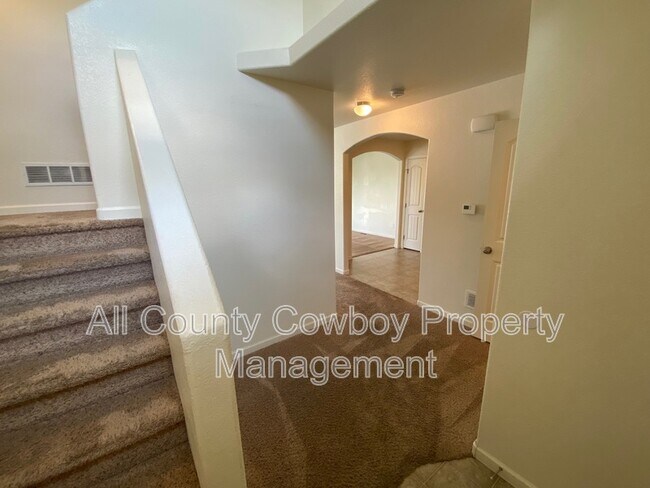 Building Photo - 4041 Little Moon Trail