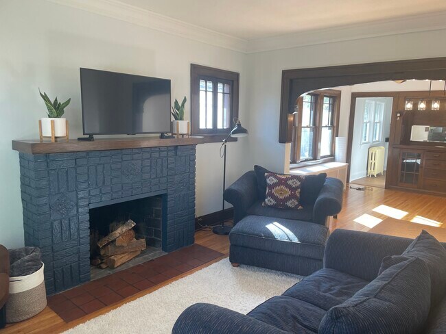 Living Room - 4724 Lyndale Ave S