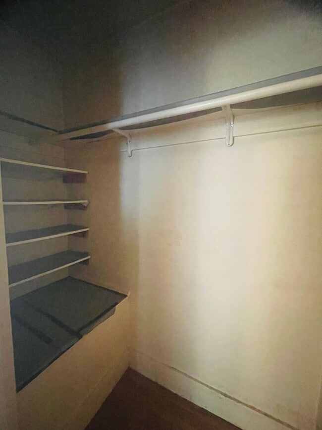 Building Photo - 16 Templeton Pkwy