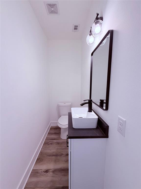 Building Photo - 1417 Kramer Ln