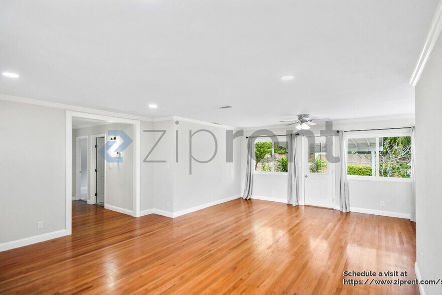 Building Photo - 8367 Cavalier Ln