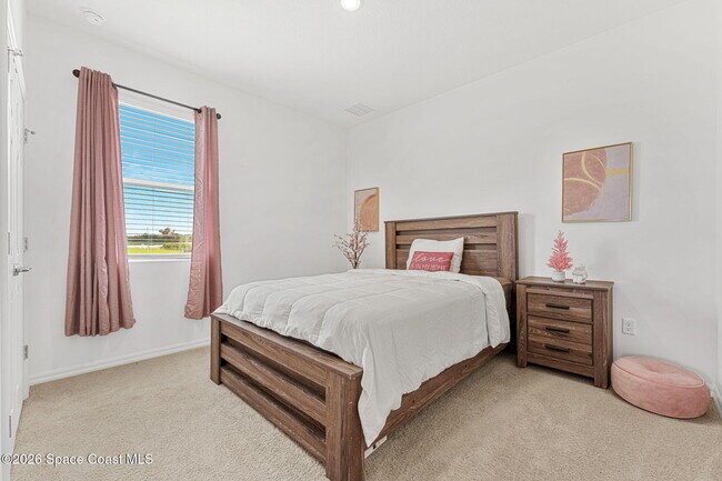 Building Photo - 1586 Criswell Ln SE