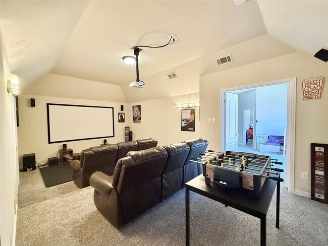 Building Photo - 7430 Hidden Cove Ln
