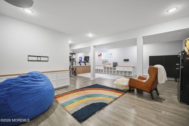 Building Photo - 28 Rector Pl