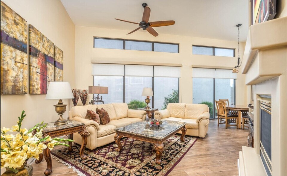 Building Photo - 8331 E Cactus Wren Rd