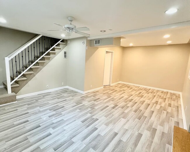 Building Photo - 1156 Willivee Dr