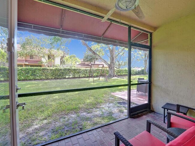 Building Photo - 9113 Vineyard Lake Dr