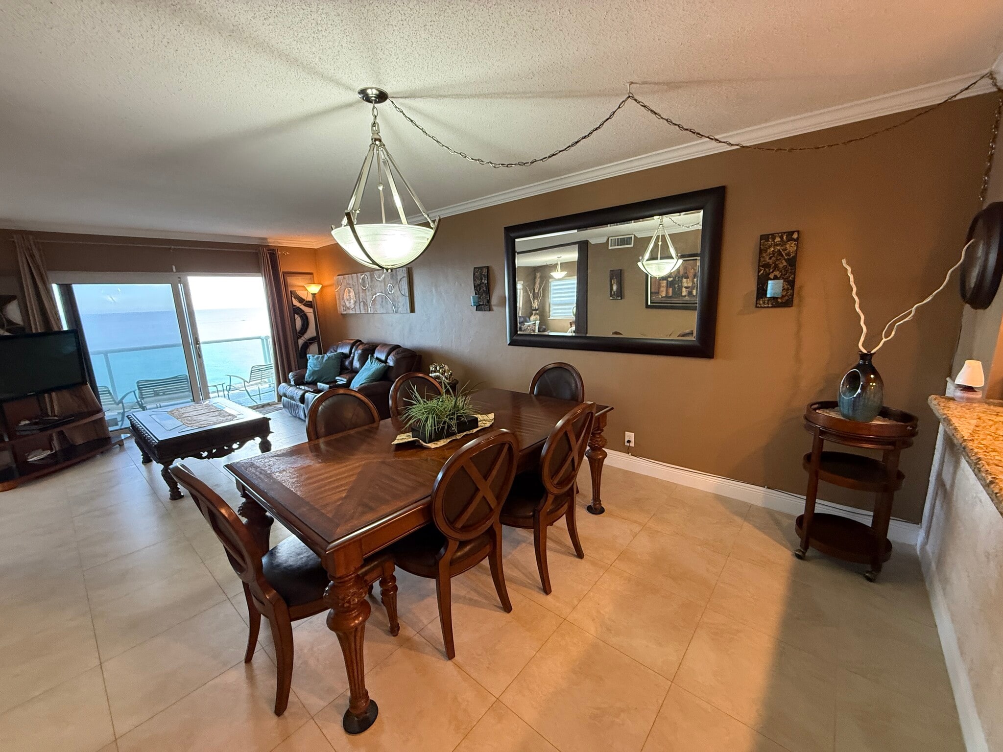 Building Photo - 6000 N Ocean Blvd