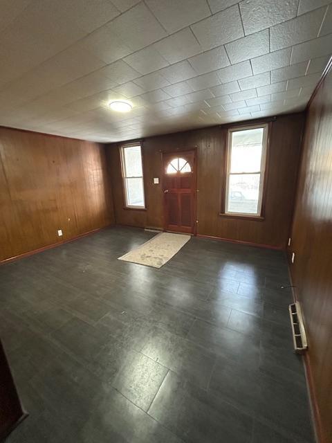 Building Photo - 719 Crescent Ave