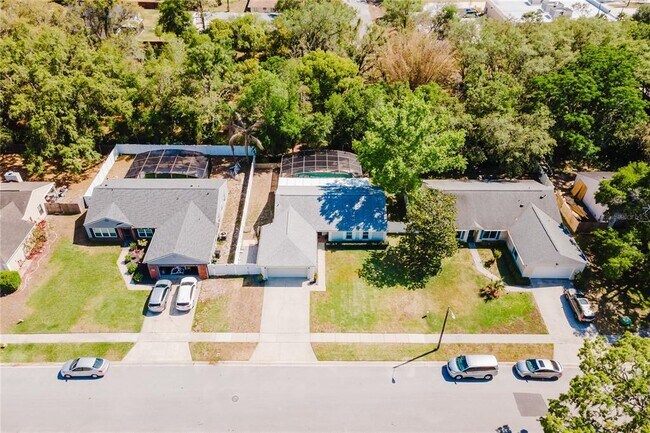 Building Photo - 3033 S Horizon Pl