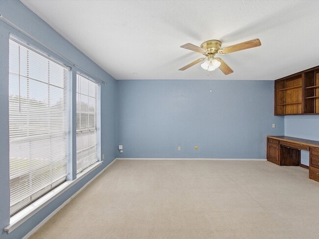 Building Photo - 7419 Lemonwood Ln