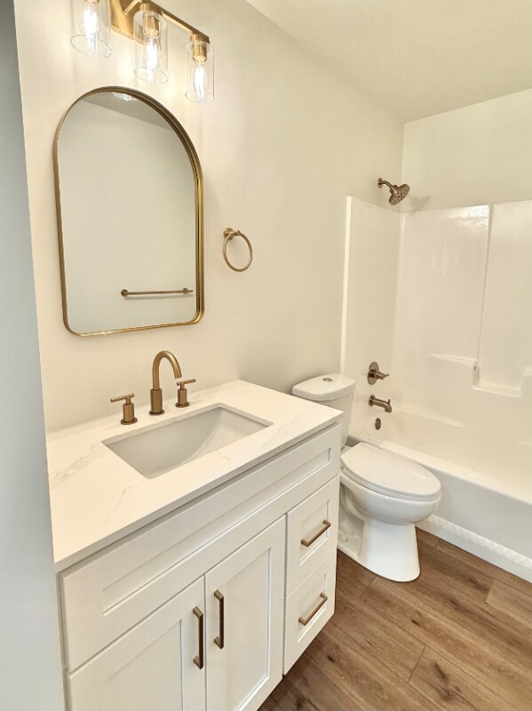 Building Photo - 6386-6386 Shelton Ct